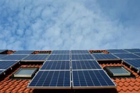 solaranlage-batteriespeicher