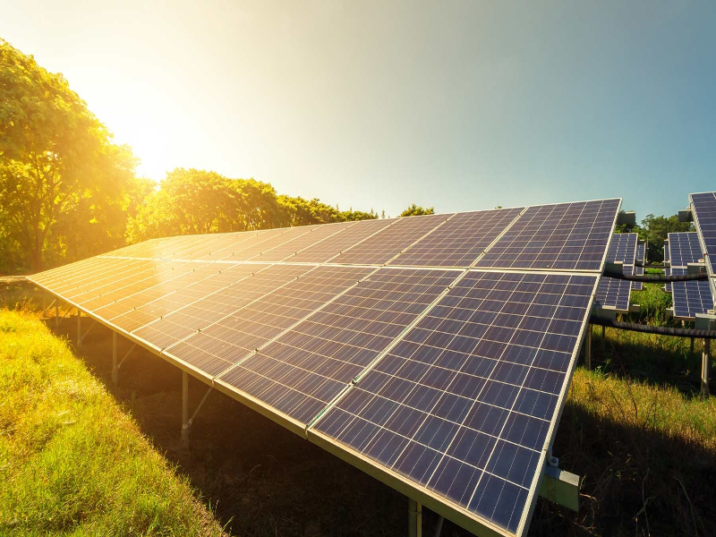 solaranlage mit speicher für einfamilienhaus